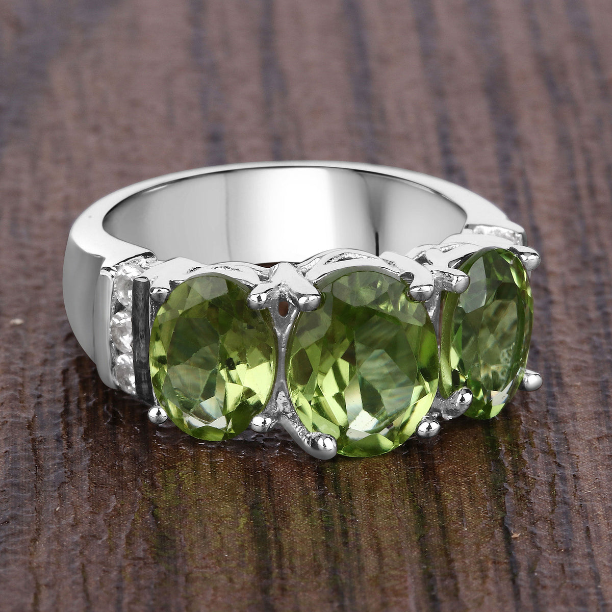 Peridot Ring With White Topaz 4.08 Carats Sterling Silver