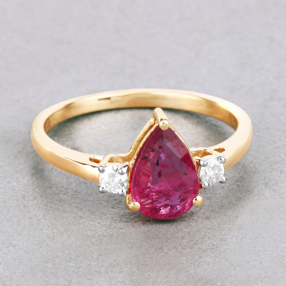 Ruby Ring With Diamonds 1.04 Carats 14K Yellow Gold