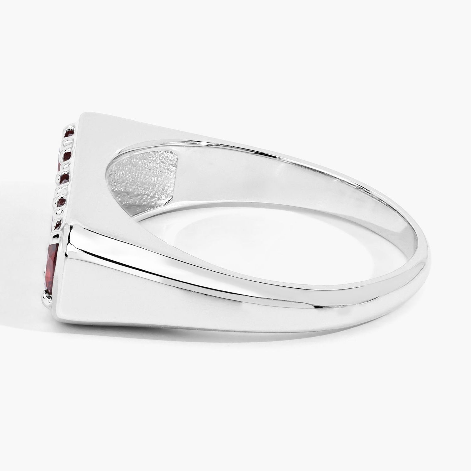 Garnet Ring 0.98 Carats Sterling Silver