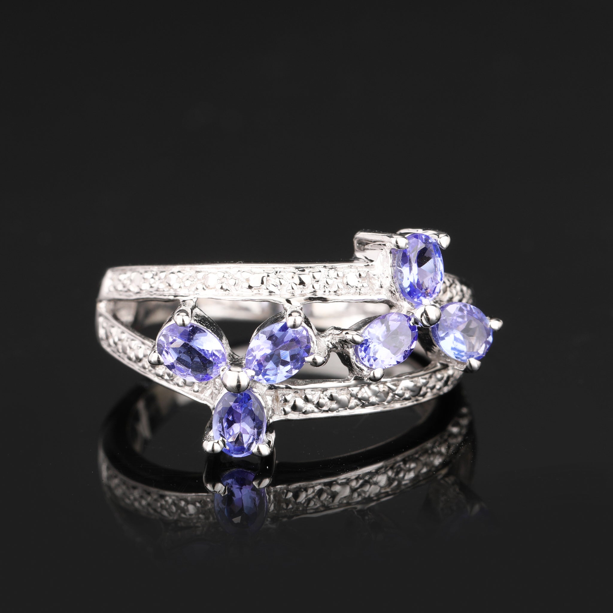 Natural Tanzanite Ring 1.02 Carats Sterling Silver