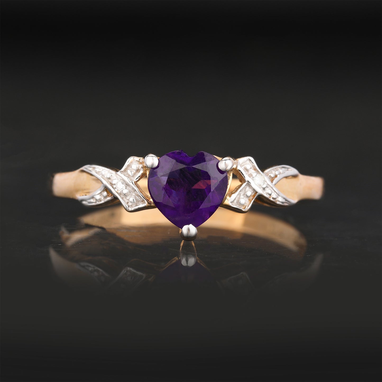Amethyst Ring With Diamonds 0.43 Carats 9K Yellow Gold
