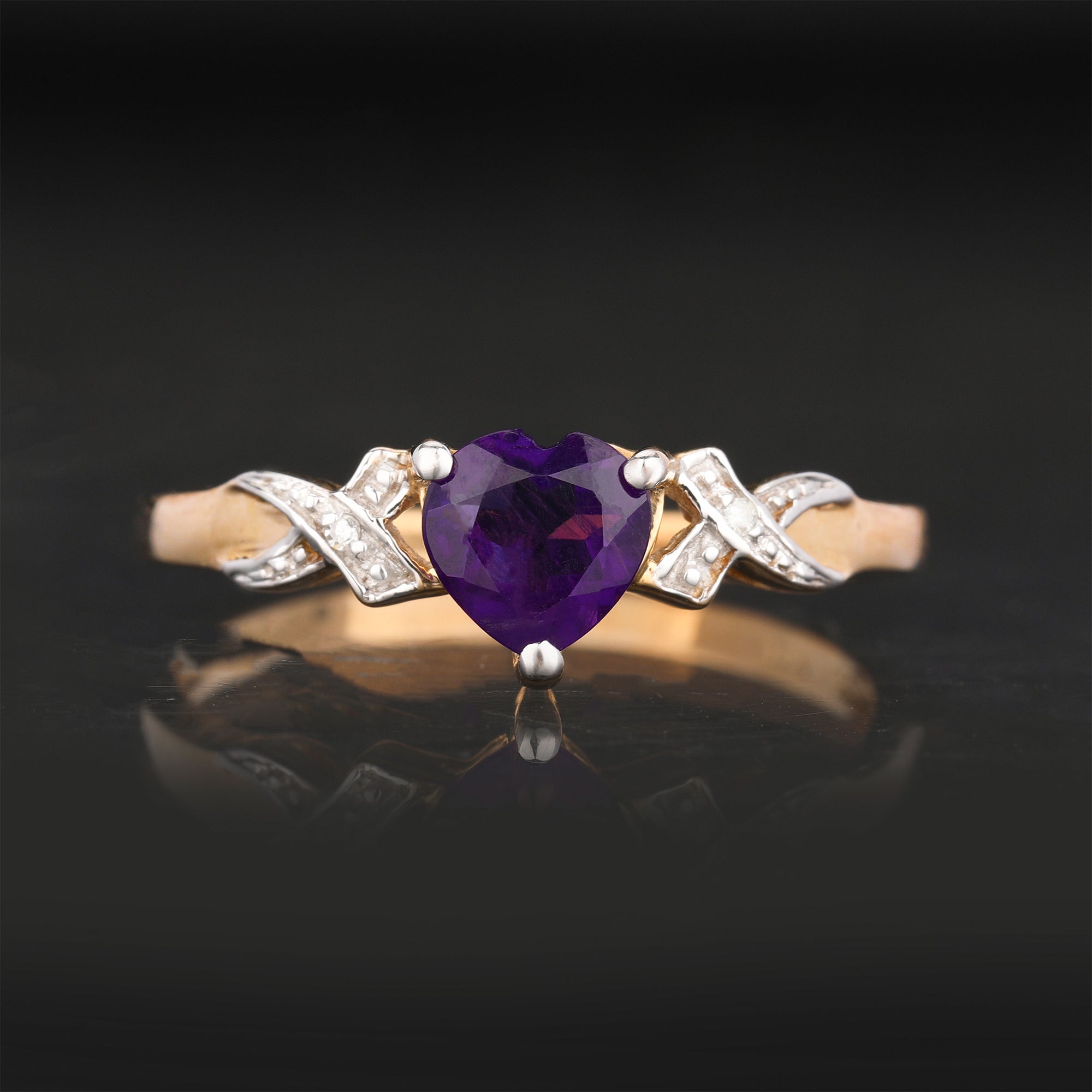 Amethyst Ring With Diamonds 0.43 Carats 9K Yellow Gold