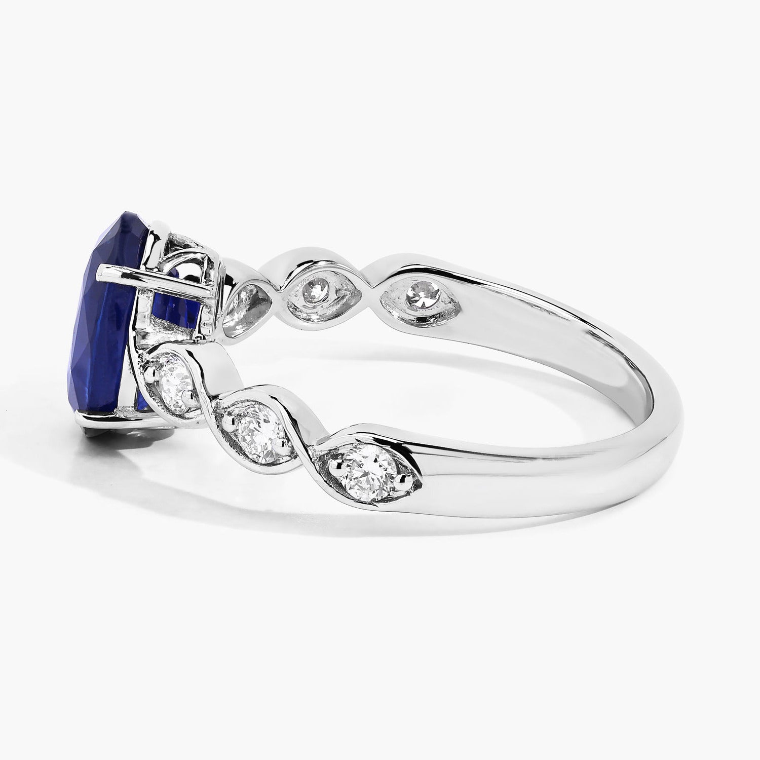 Blue Sapphire Ring With Diamonds 2.54 Carats 18K White Gold