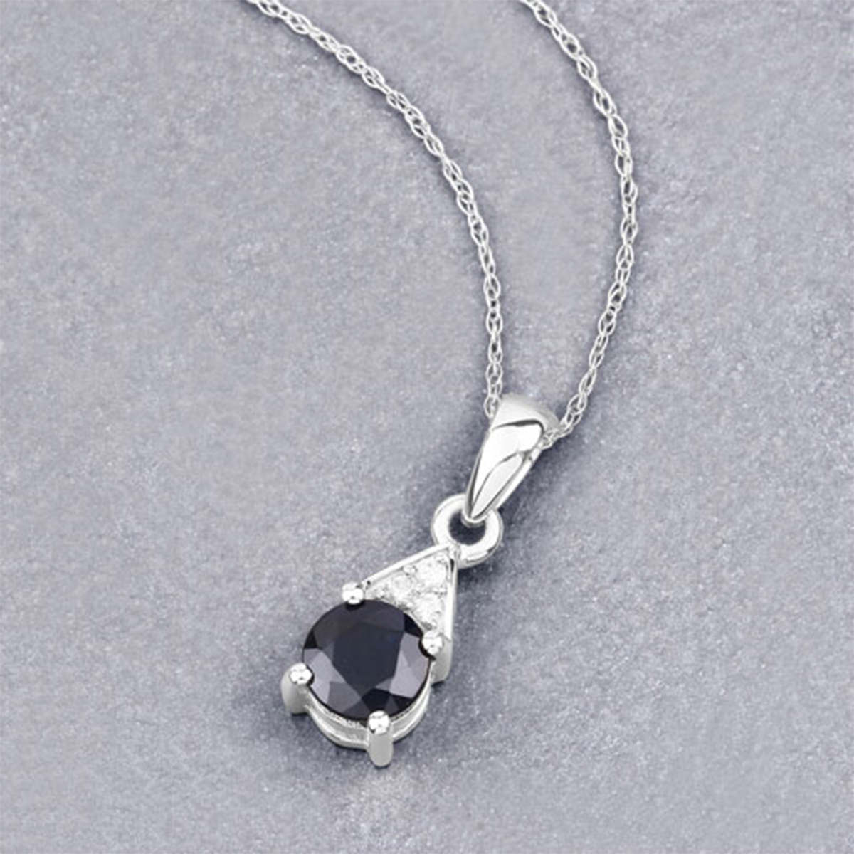 Blue Sapphire Pendant With Diamonds 0.86 Carats 10K White Gold