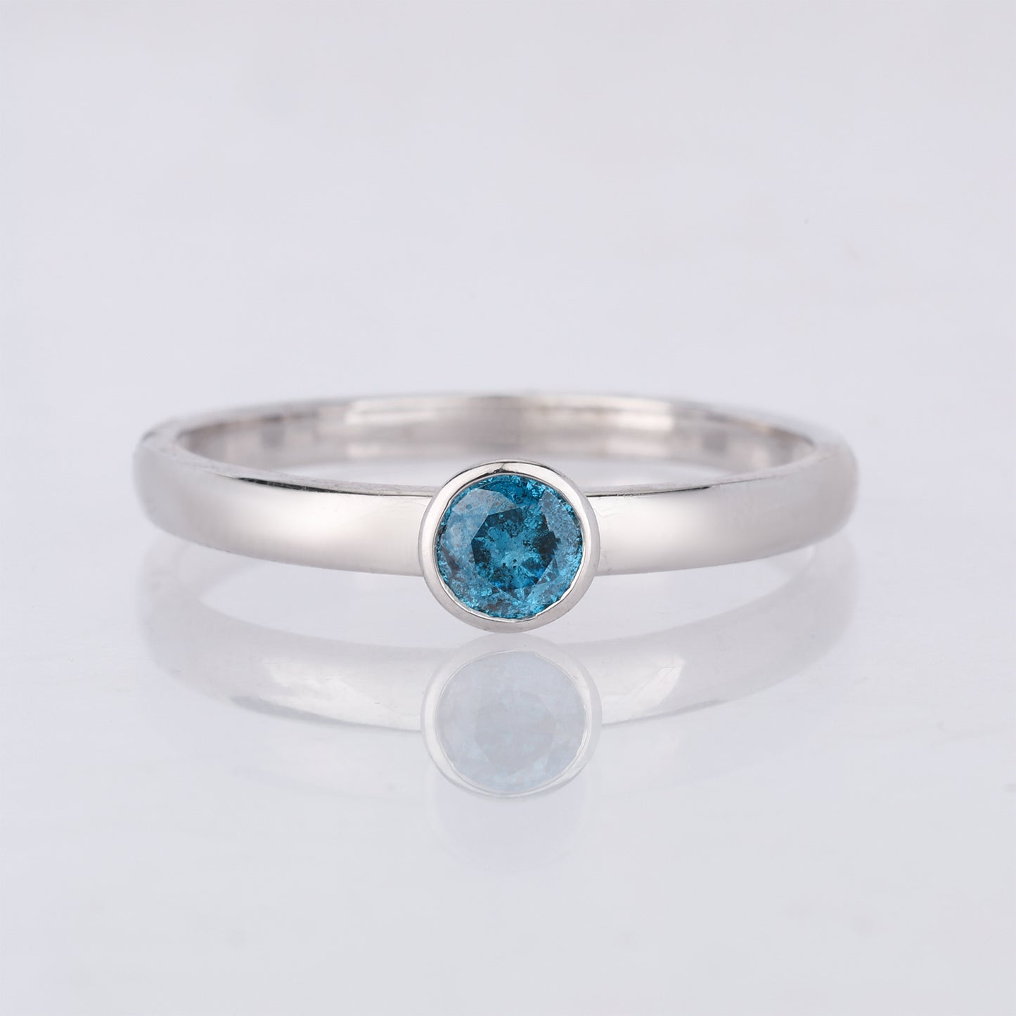 Blue Diamond Ring 0.25 Carats 9K White Gold