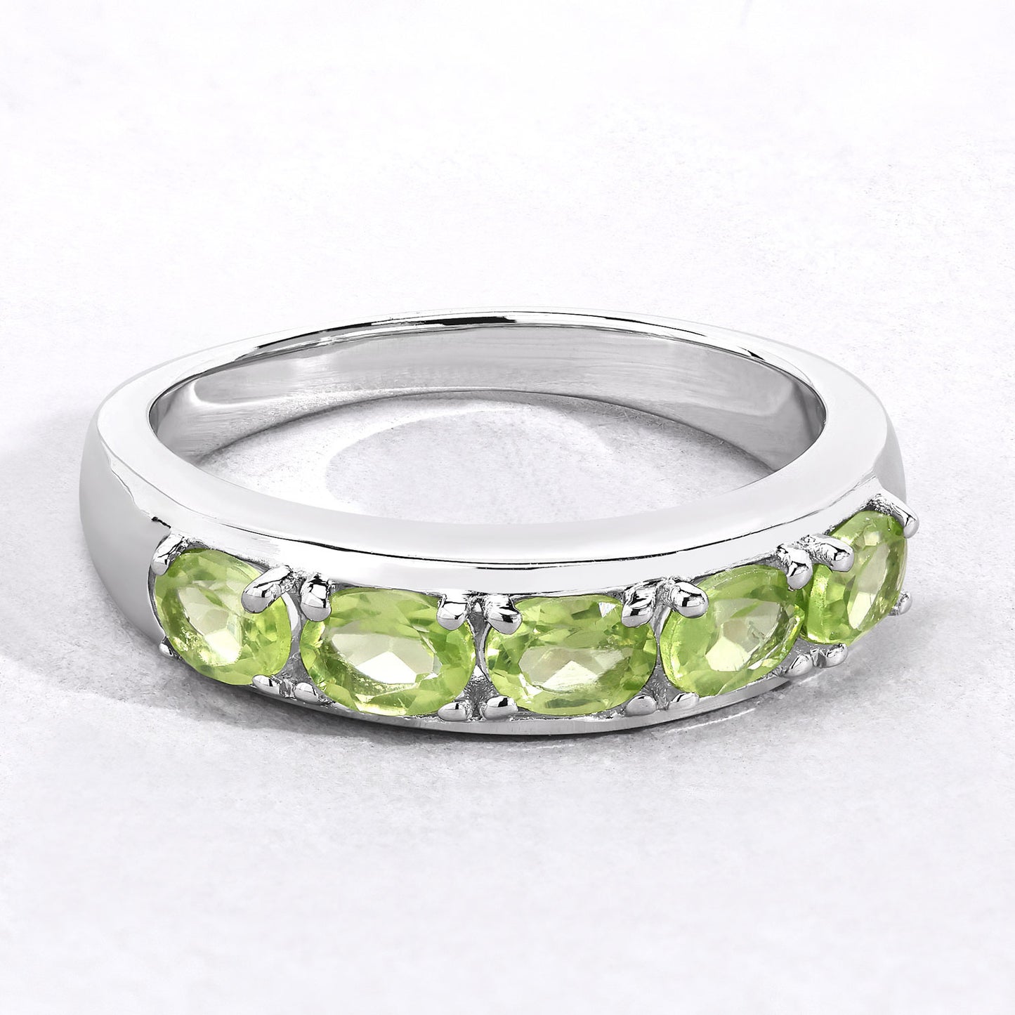 Peridot Ring 0.84 Carats Sterling Silver