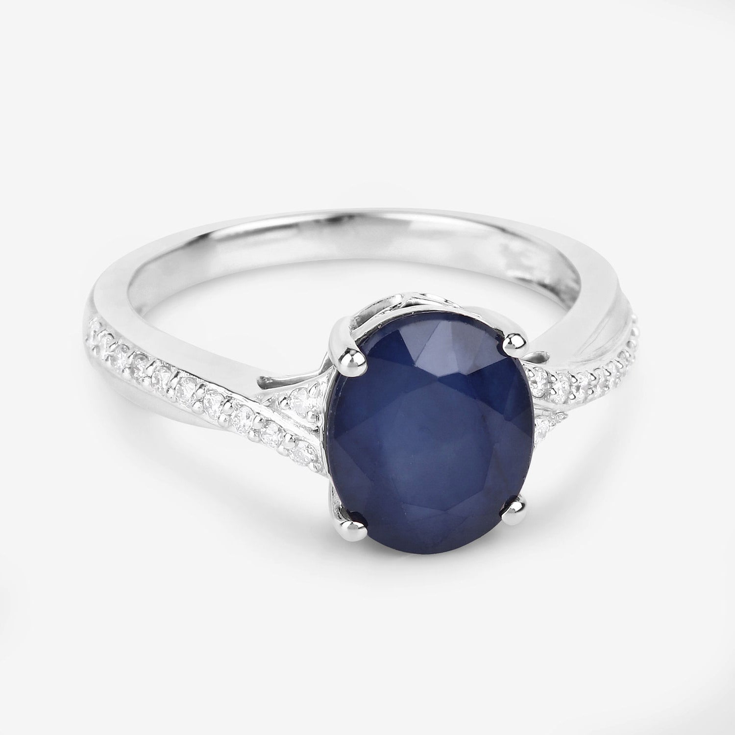 Blue Sapphire Ring With Diamonds 3.24 Carats 14K White Gold