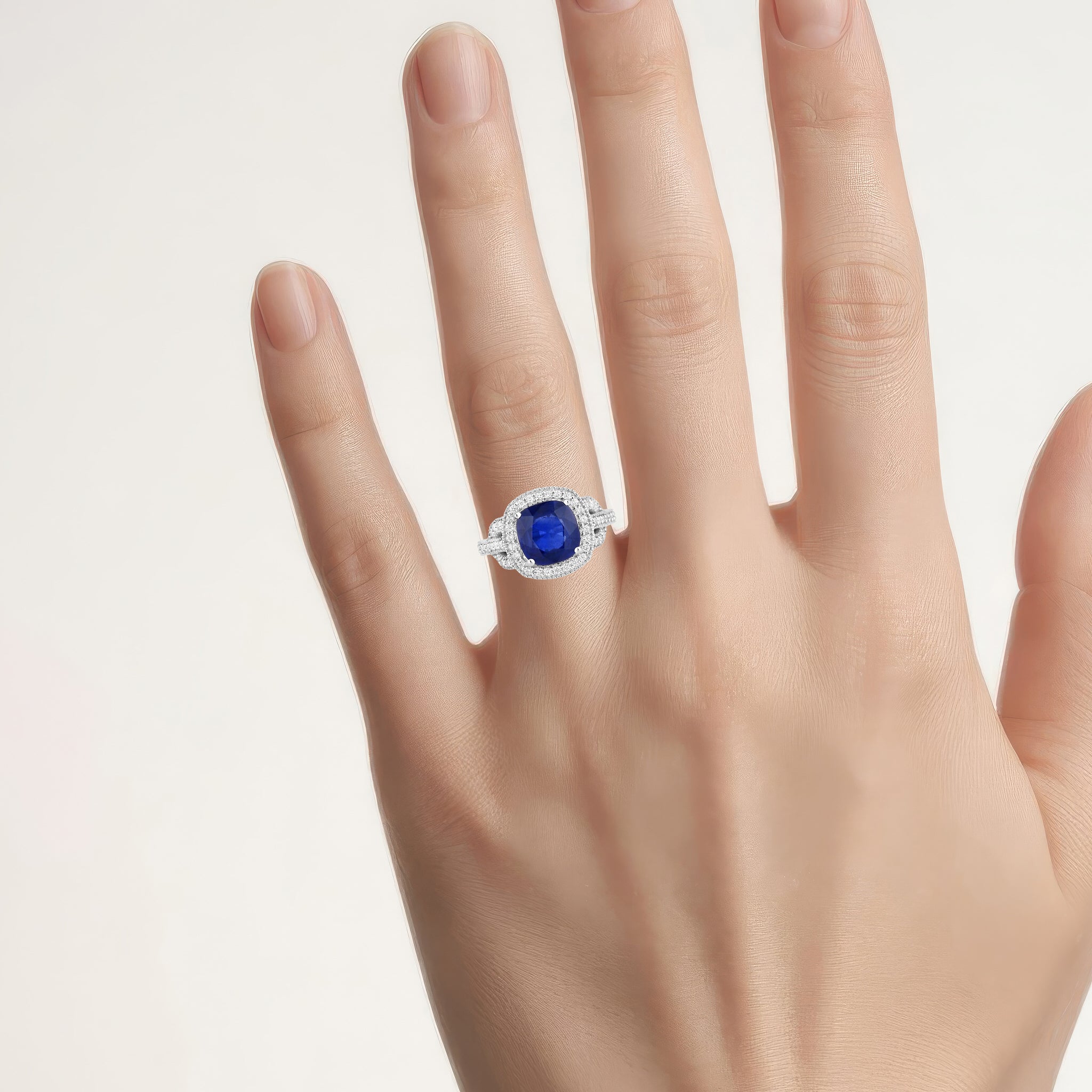 Blue Sapphire Ring With Diamonds 3.6 Carats 18K White Gold