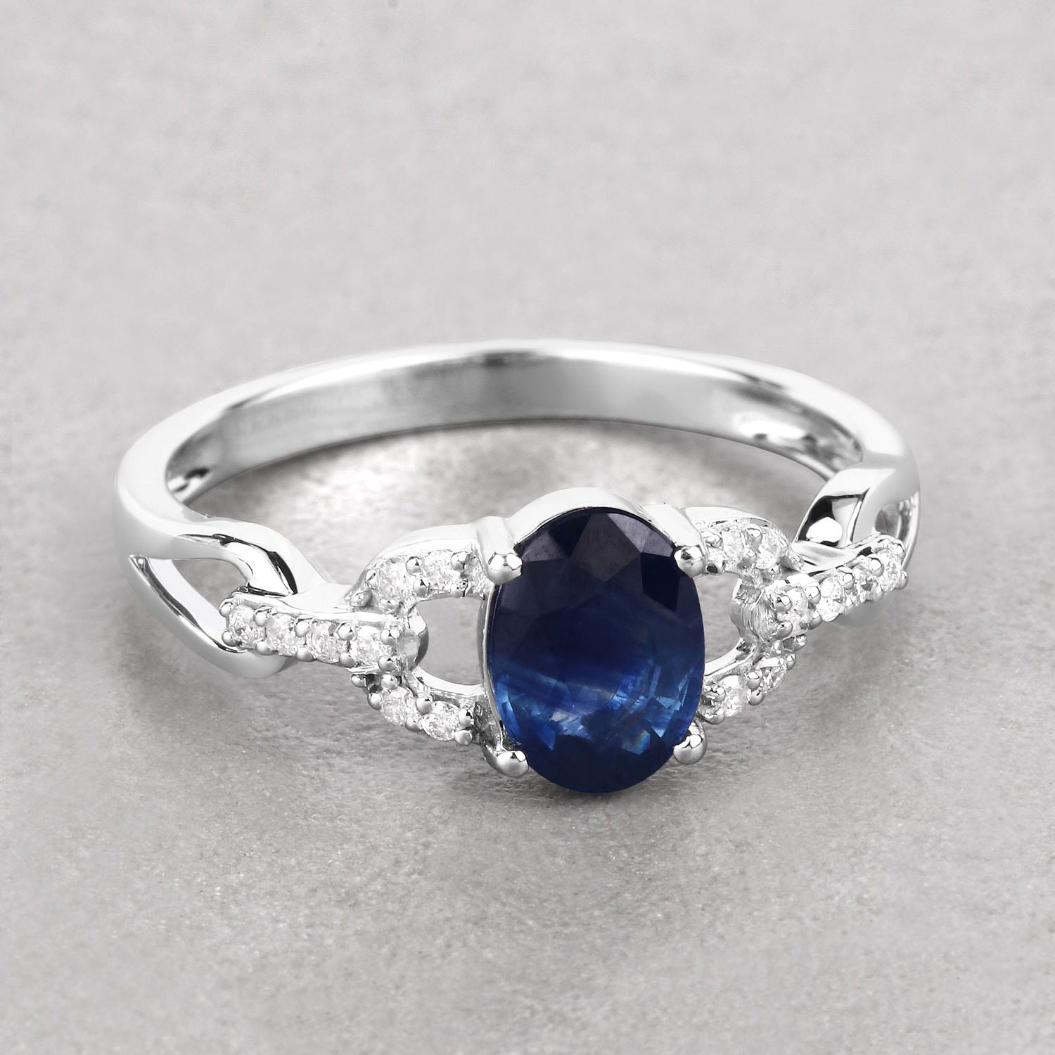 Blue Sapphire Ring With Diamonds 1.1 Carats 14K White Gold