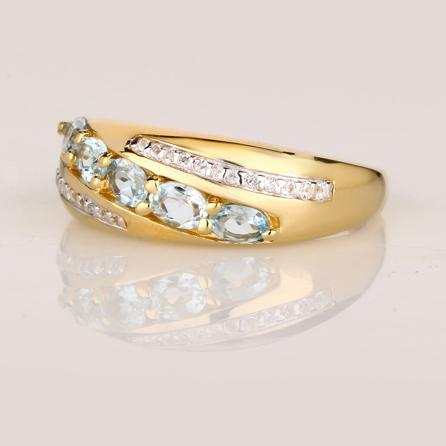 Sky Blue Topaz Ring With White Topaz 1.11 Carats Gold Plated Silver