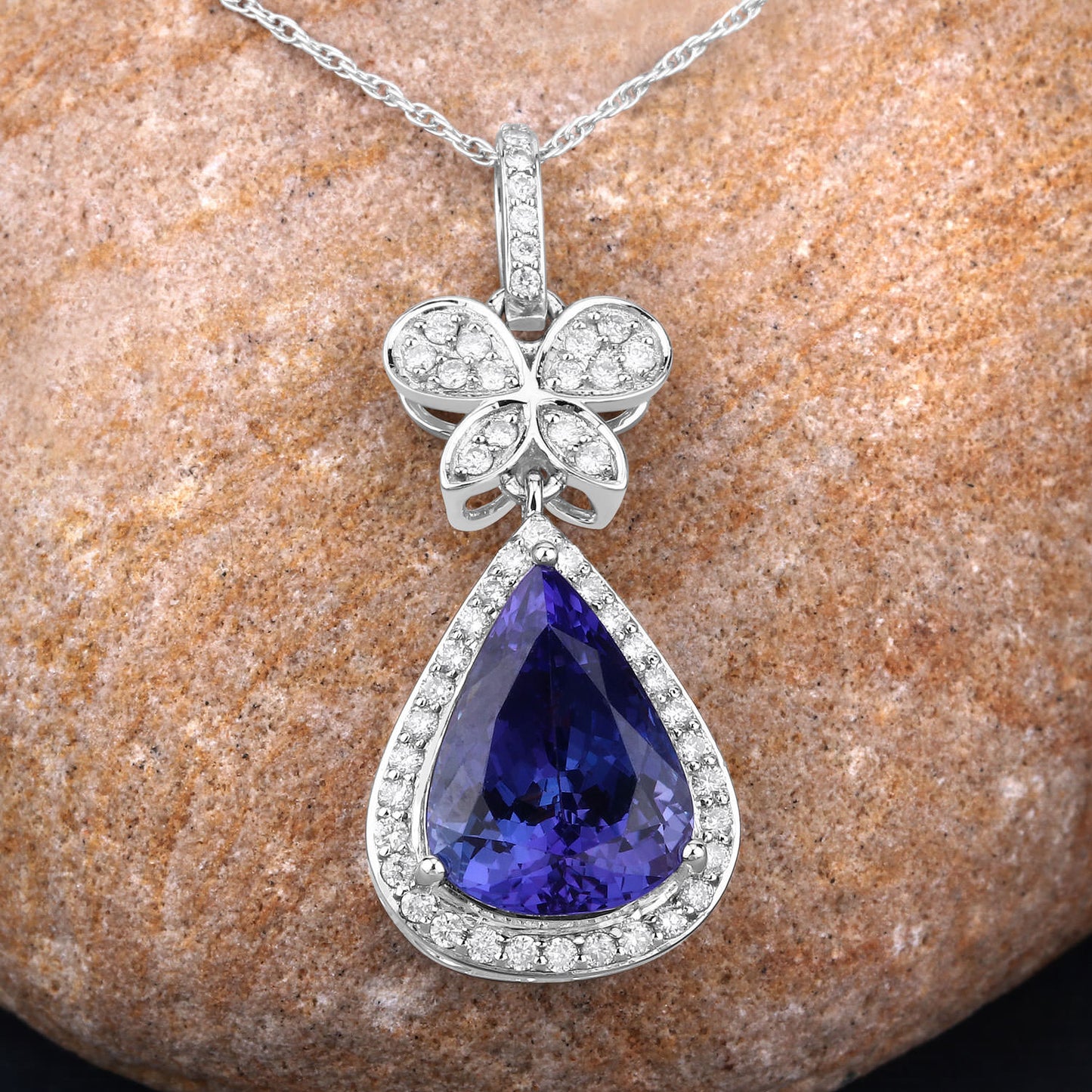 Natural Tanzanite Pendant With Diamonds 5.50 Carats 18K White Gold