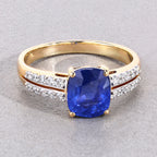 Blue Sapphire Ring With Diamonds 2.5 Carats 18K Yellow Gold