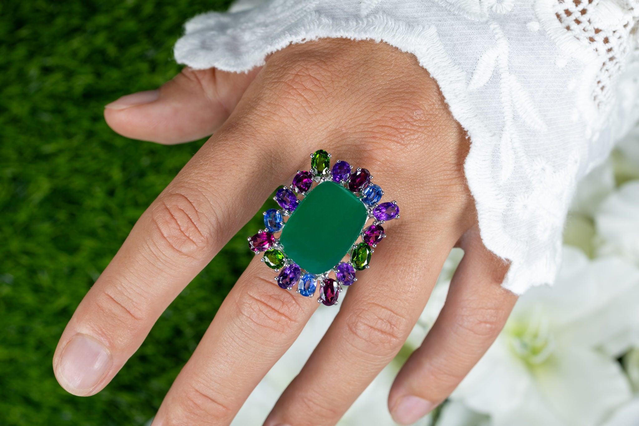 Green Chalcedony Ring Amethyst Rhodolite Chrome Diopside Kyanite 26 Carats