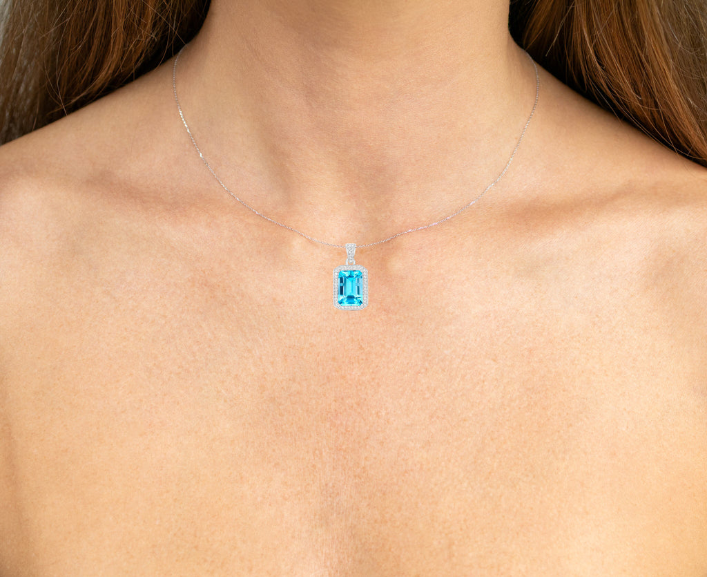 Blue Topaz Pendant Necklace Diamond Setting  5.84 Carats Sterling Silver