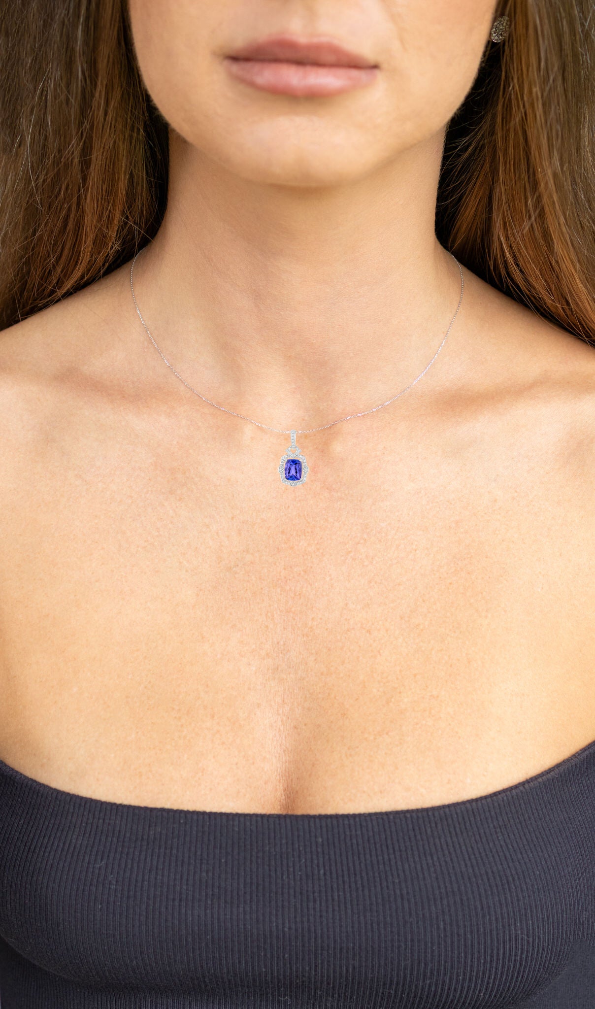 Tanzanite Pendant Necklace Diamonds 2.45 Carats 14K White Gold