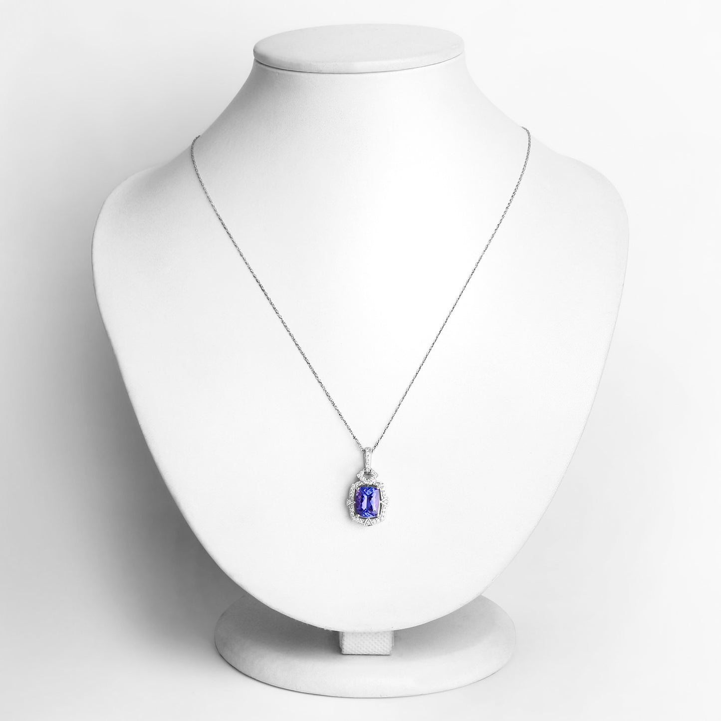 Tanzanite Pendant Necklace Diamonds 2.45 Carats 14K White Gold