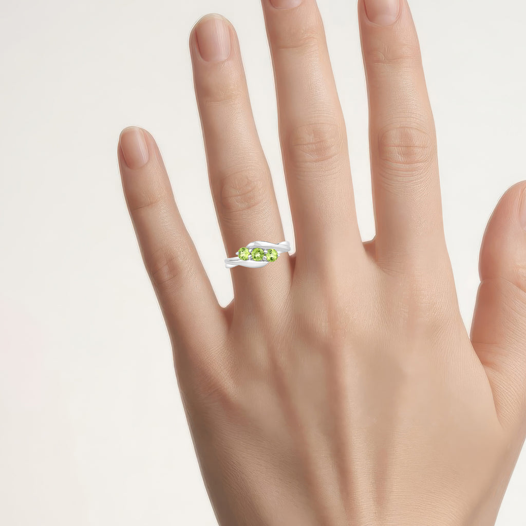 Peridot Ring 0.7 Carats Sterling Silver
