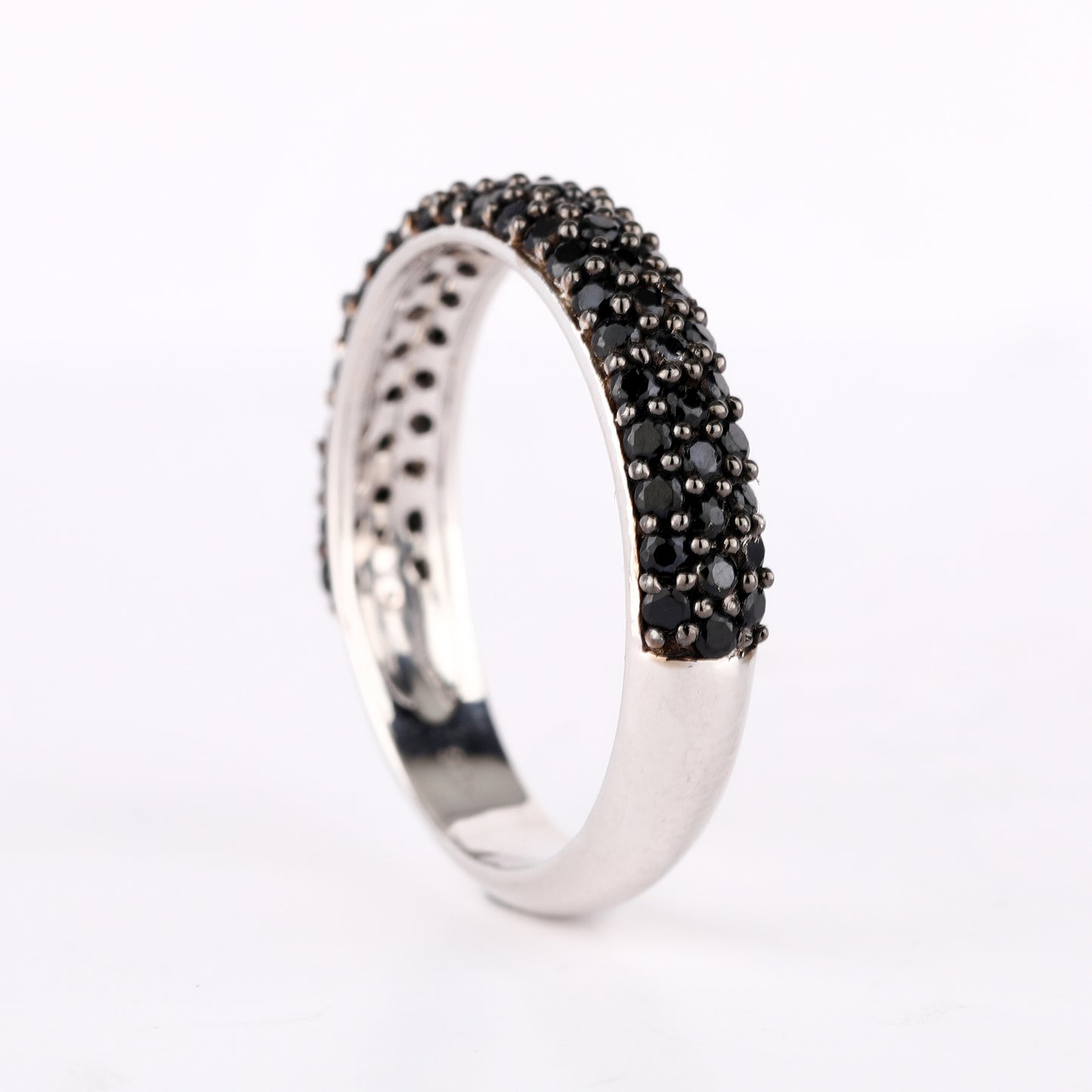 Natural Black Spinel Band Ring 1.34 Carats Sterling Silver