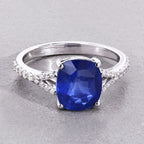 Blue Sapphire Ring With Diamonds 2.94 Carats 18K White Gold