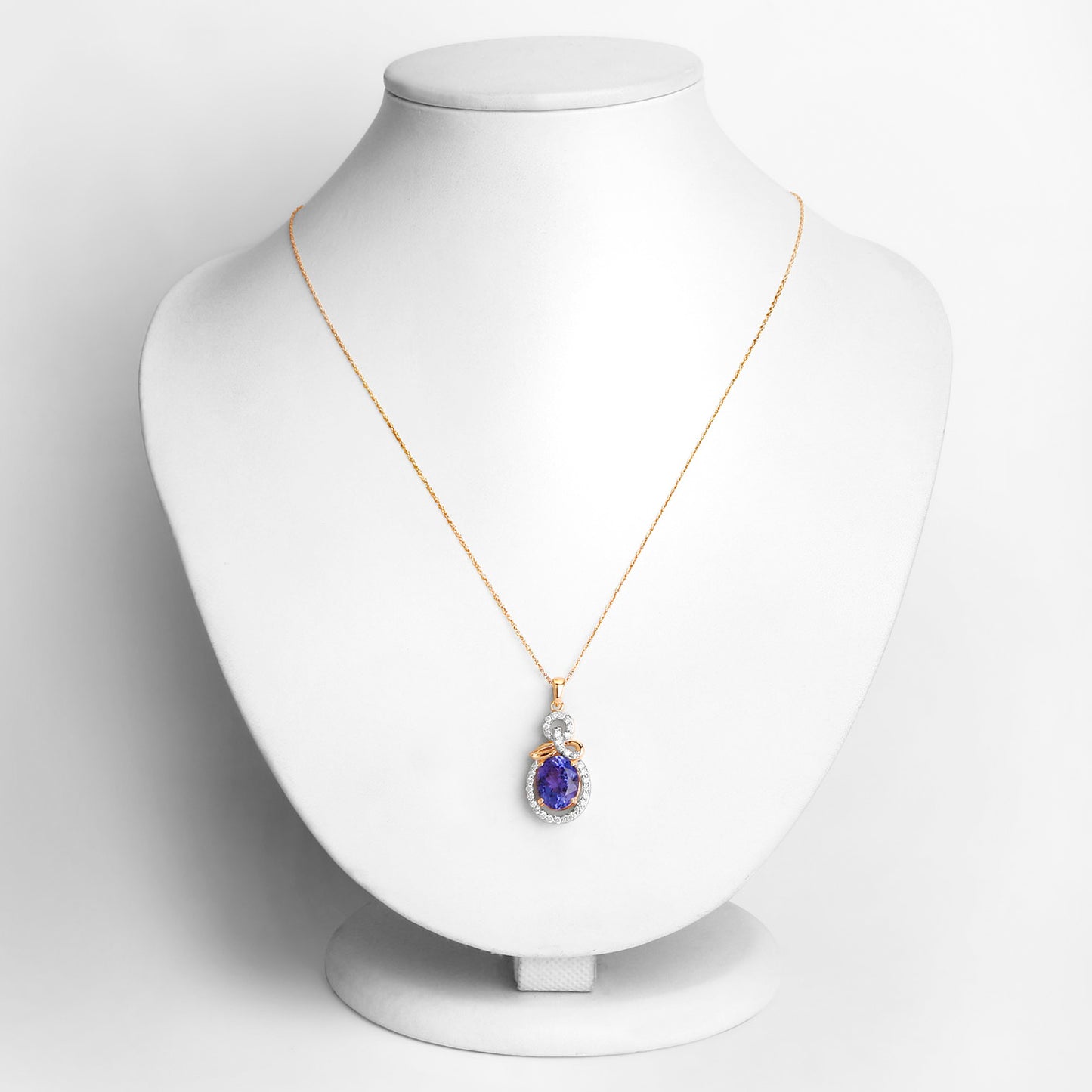 Tanzanite Pendant Necklace Diamonds 3.9 Carats 14K Yellow Gold