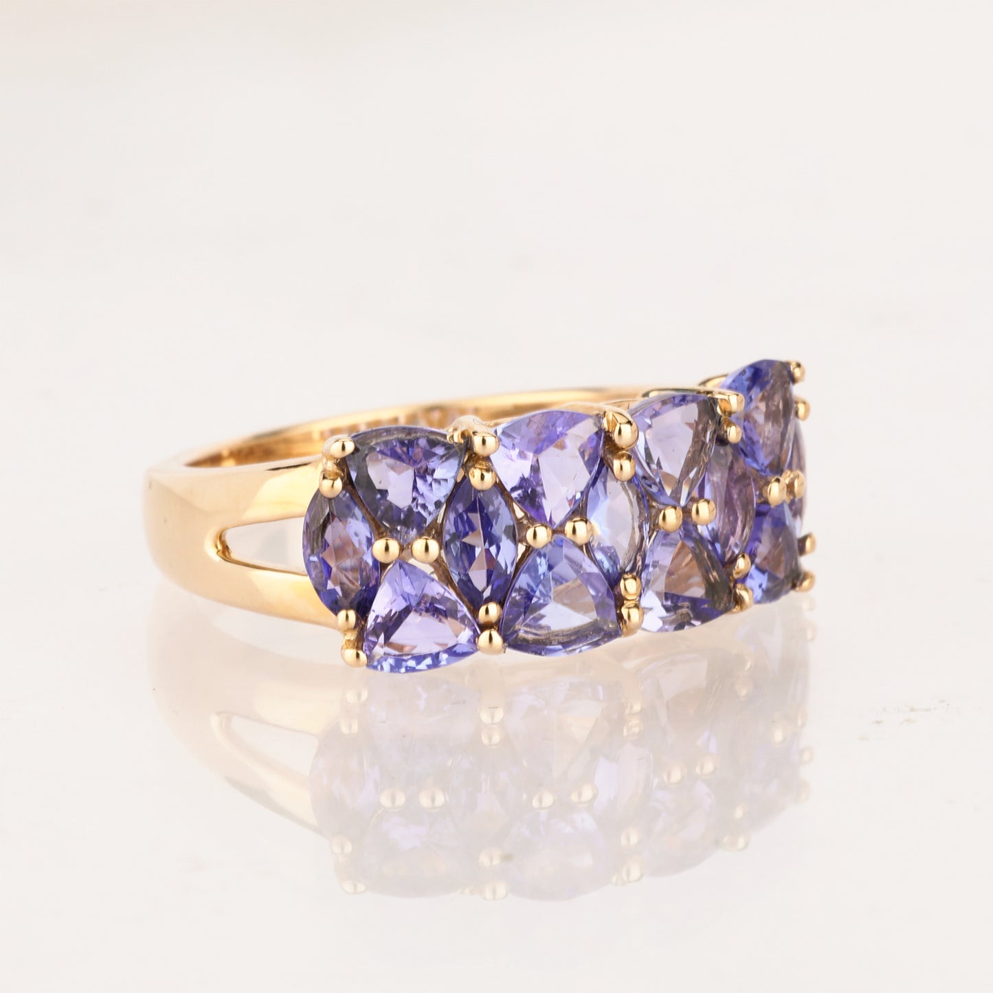 Natural Tanzanite Cluster Ring 2.54 Carats 9K Yellow Gold