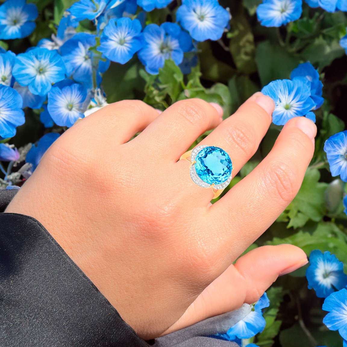 Swiss Blue Topaz Statement Ring Diamond Halo 12.7 Carats 14K Yellow Gold