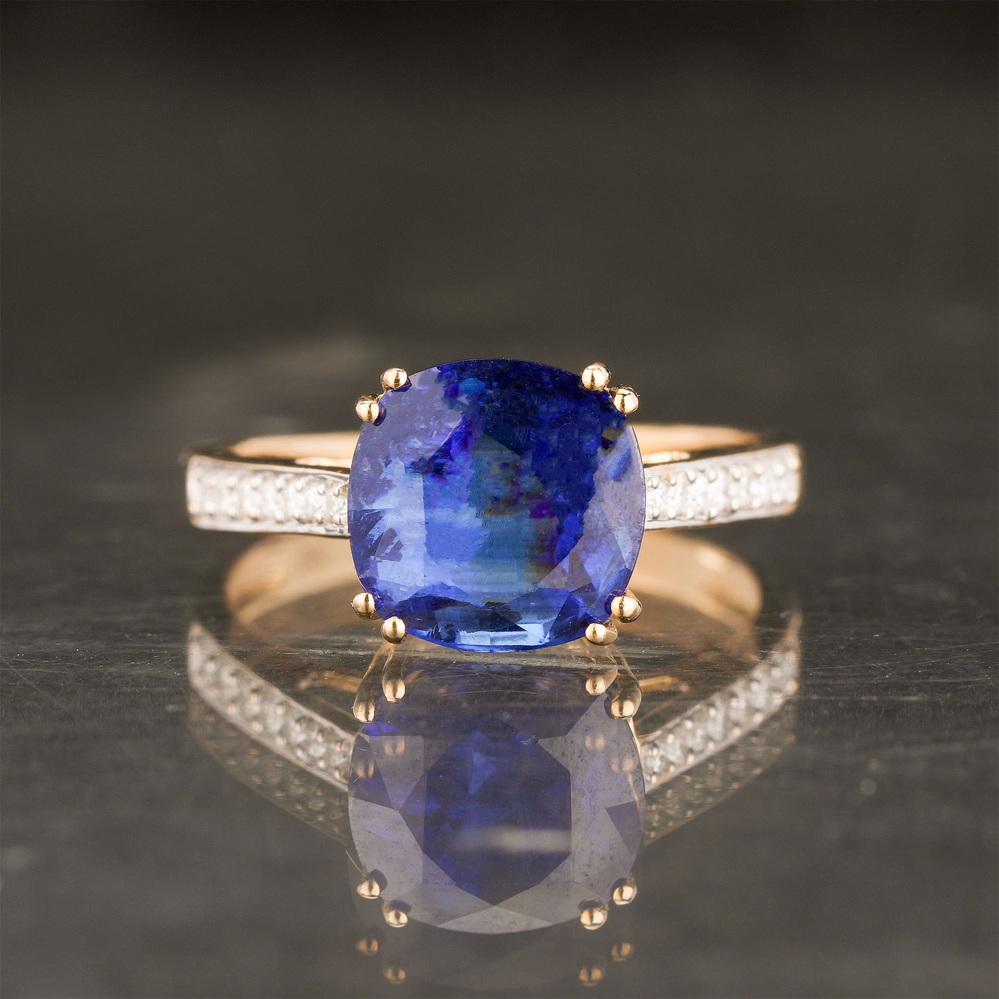 Kyanite Ring With Diamonds 4.92 Carats 9K Yellow Gold