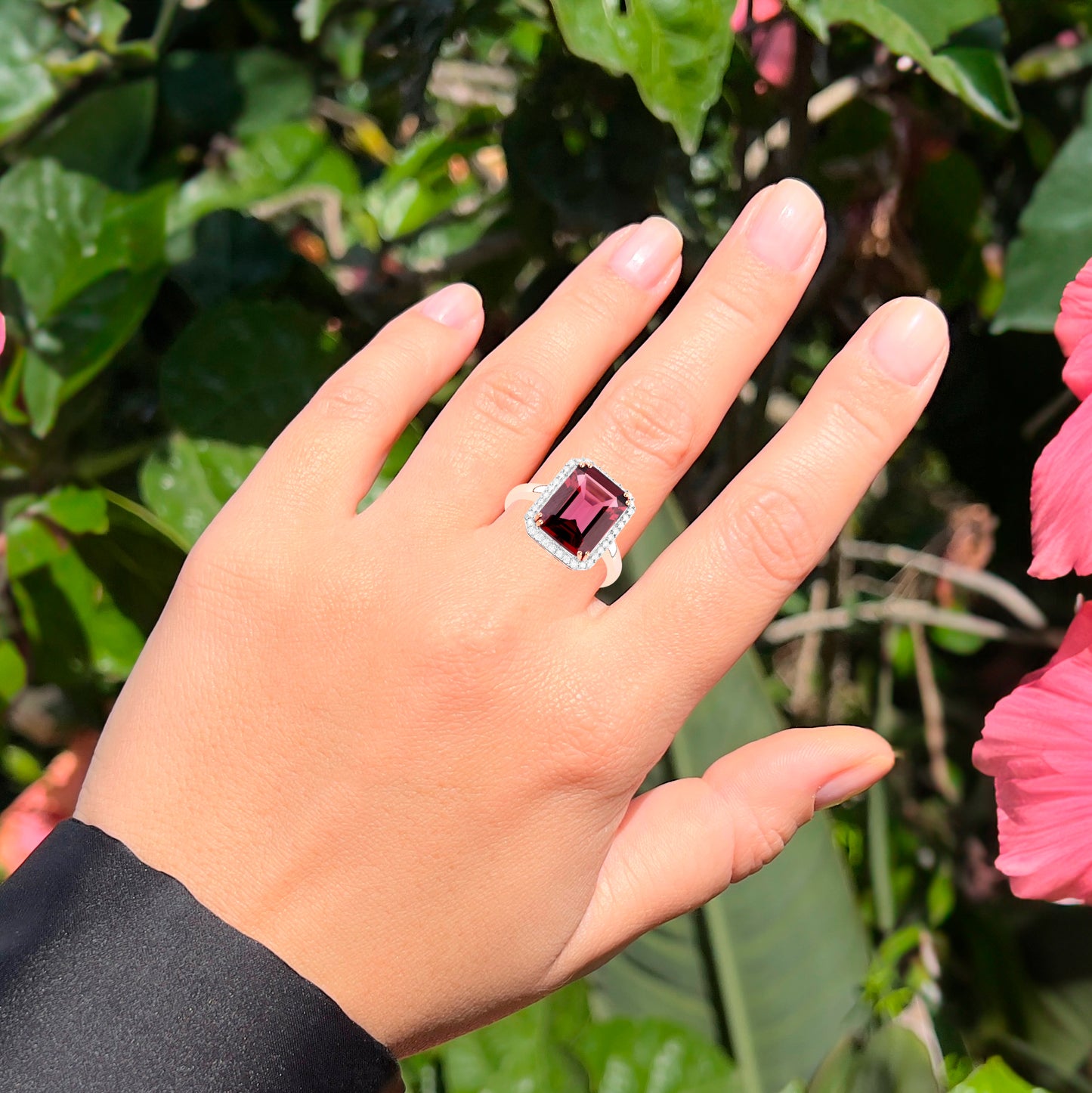 Rhodolite Garnet Ring With Diamonds 5.97 Carats 14K Rose Gold