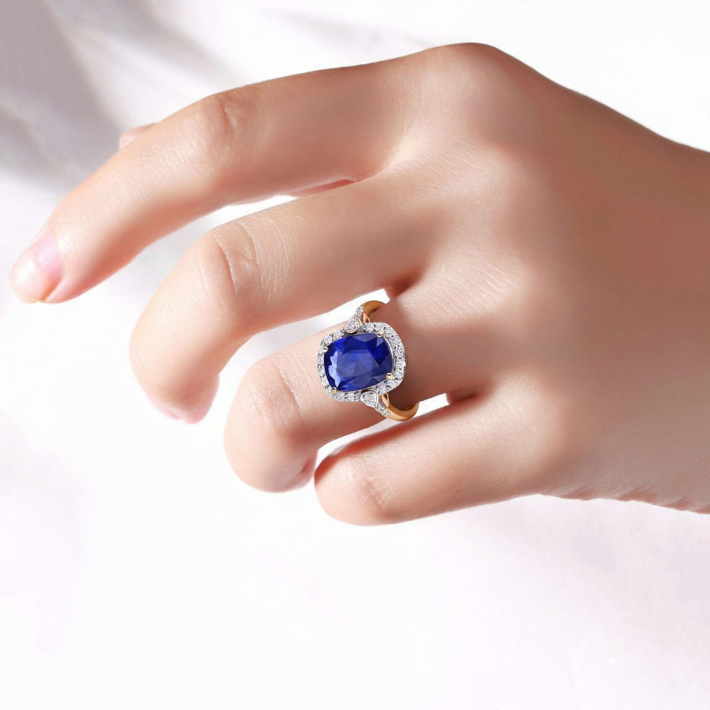 Blue Sapphire Ring With Diamonds 3.98 Carats 18K Yellow Gold