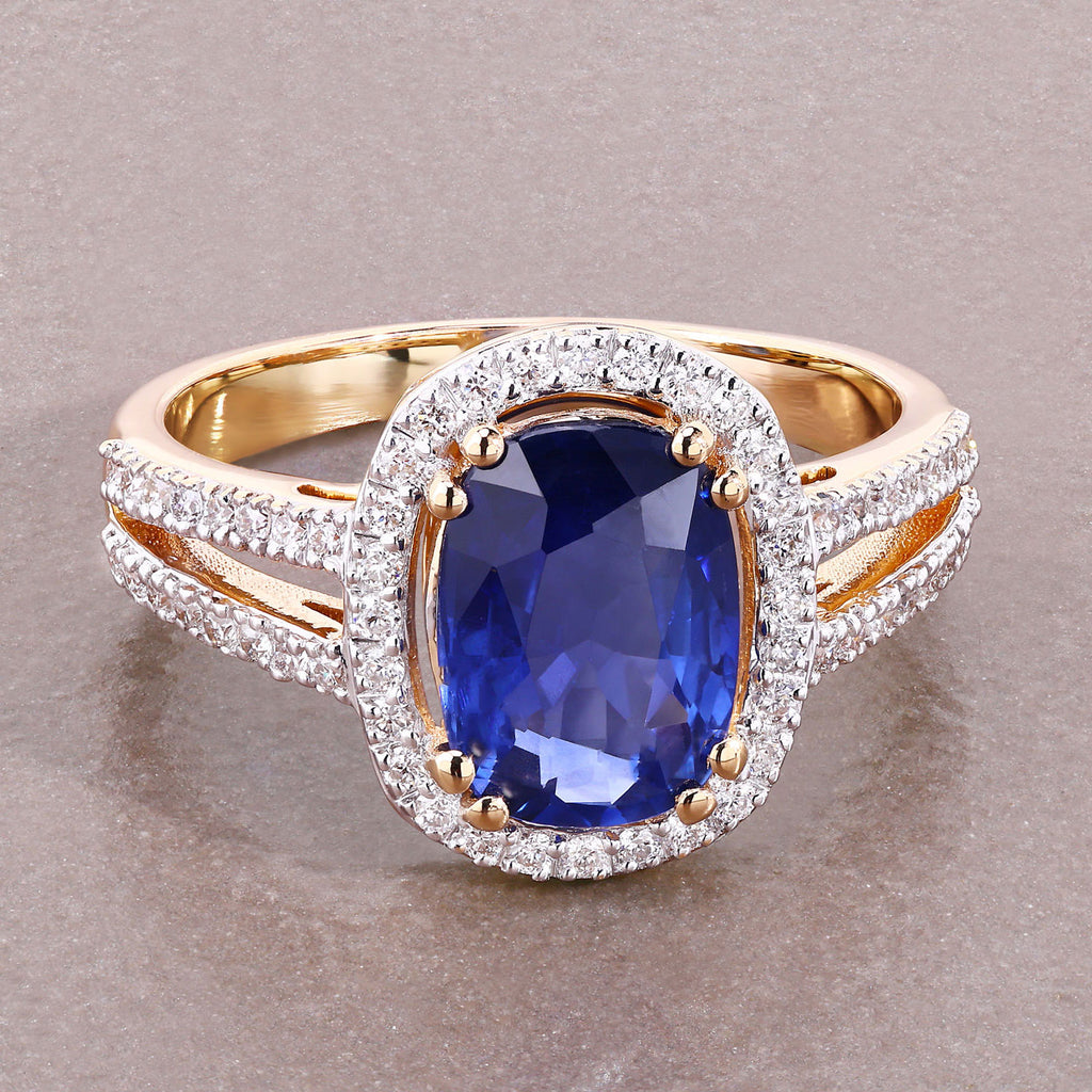 Blue Sapphire Ring With Diamonds 2.78 Carats 18K Yellow Gold
