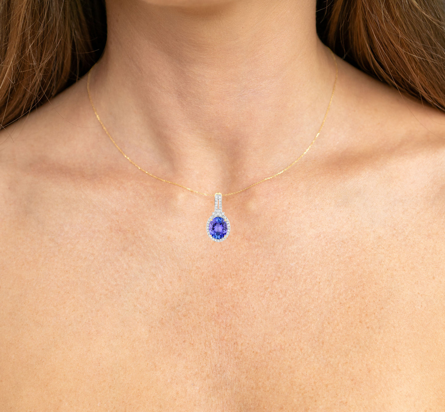 Tanzanite Pendant Necklace Diamonds 3.73 Carats 14K Yellow Gold