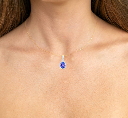 Tanzanite Pendant Necklace Diamonds 3.73 Carats 14K Yellow Gold