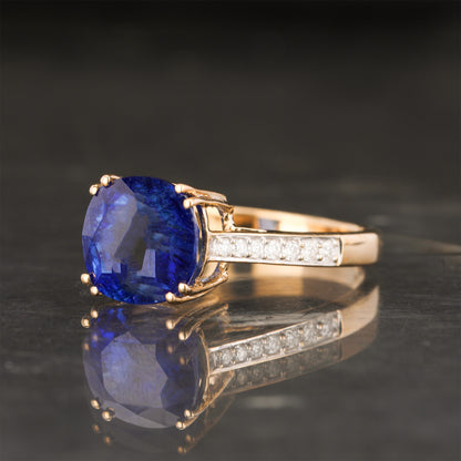 Kyanite Ring With Diamonds 4.92 Carats 9K Yellow Gold
