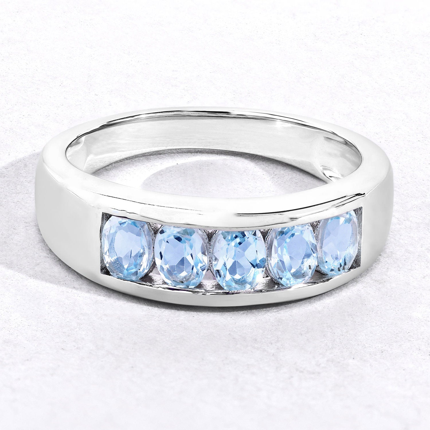 Blue Topaz Ring 0.94 Carats Sterling Silver