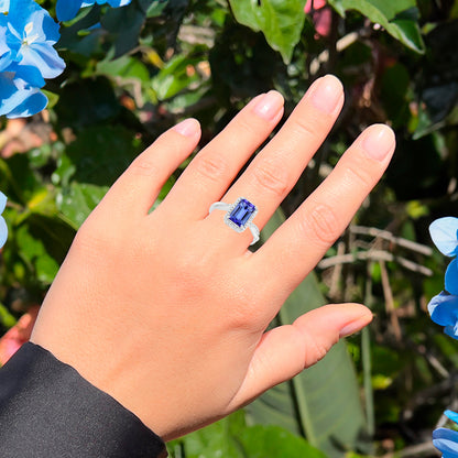 Tanzanite Cocktail Ring Diamond Halo 2.1 Carats Total 14K Gold