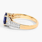 Blue Sapphire Ring With Diamonds 2.22 Carats 18K Yellow Gold