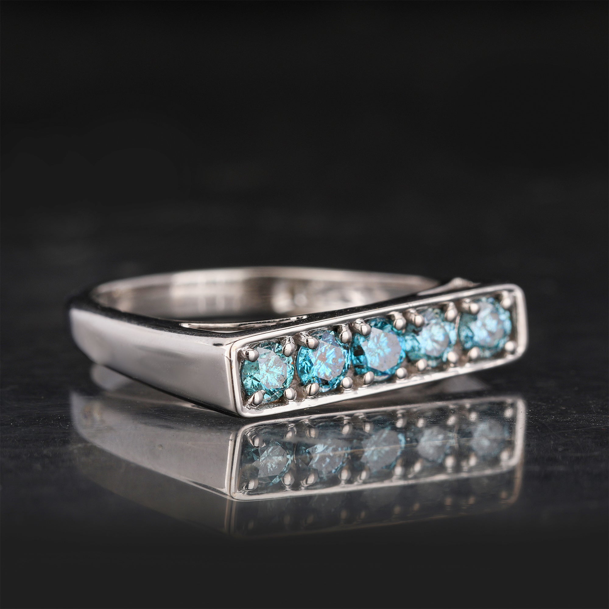 Blue Diamond Ring 0.5 Carats 9K White Gold