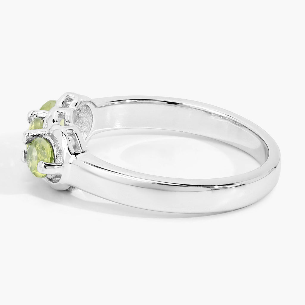 Peridot Ring 0.5 Carats Sterling Silver