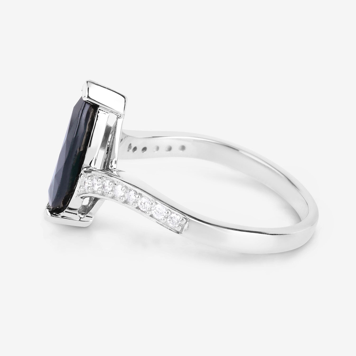 Blue Sapphire Ring With Diamonds 2.22 Carats 14K White Gold