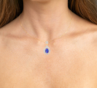 Tanzanite Pendant Necklace Diamonds 4.38 Carats 14K Yellow Gold