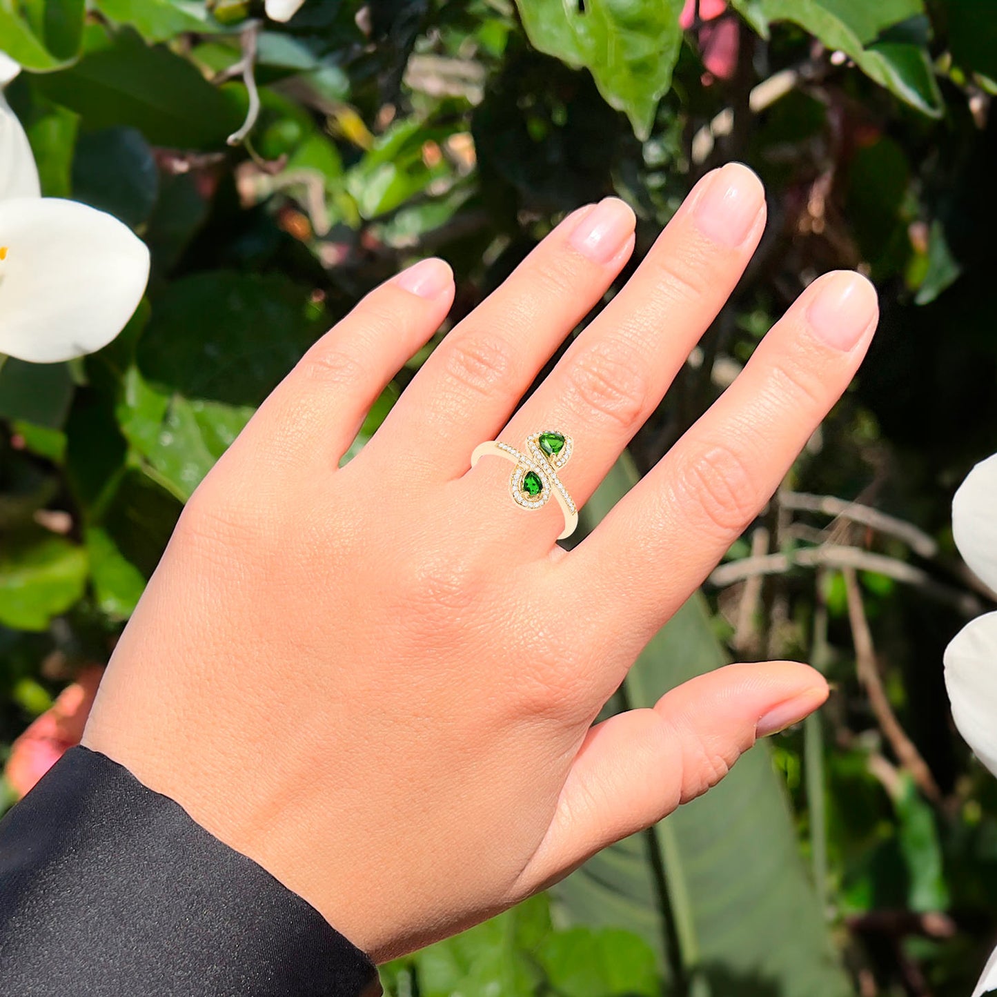 Chrome Diopside Bypass Ring With Diamonds 14K Yellow Gold