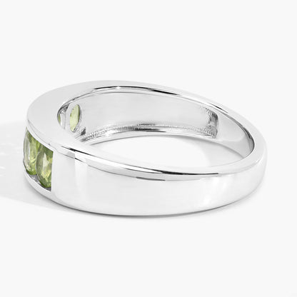 Peridot Ring 0.84 Carats Sterling Silver