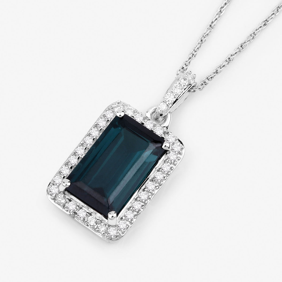 Green Tourmaline Pendant With Diamonds 3.51 Carats 14K White Gold