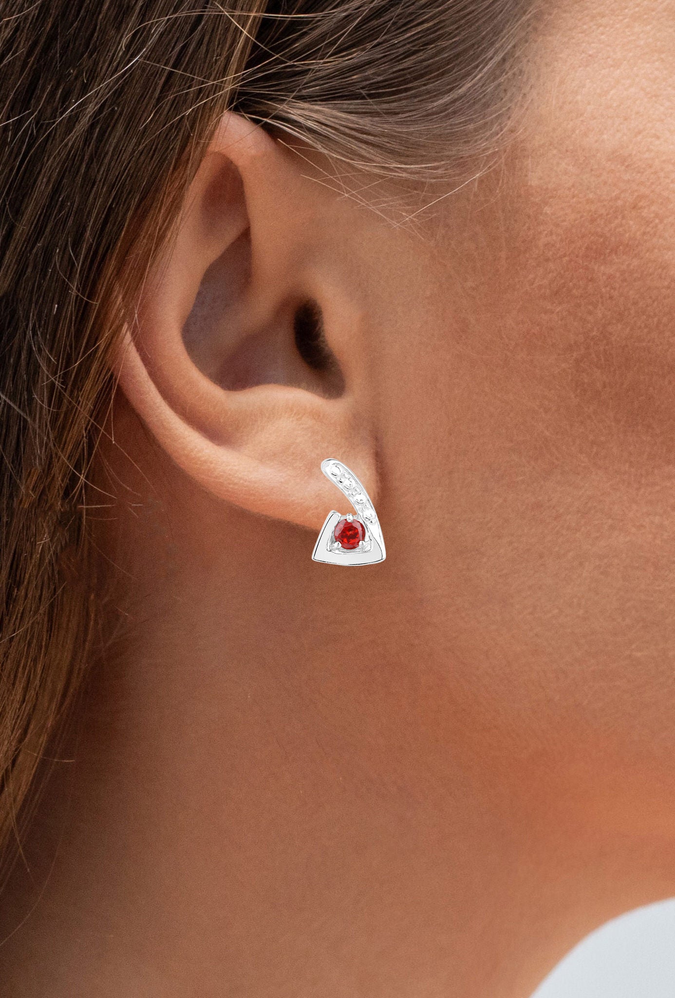 Garnet Earrings 0.42 Carats Sterling Silver