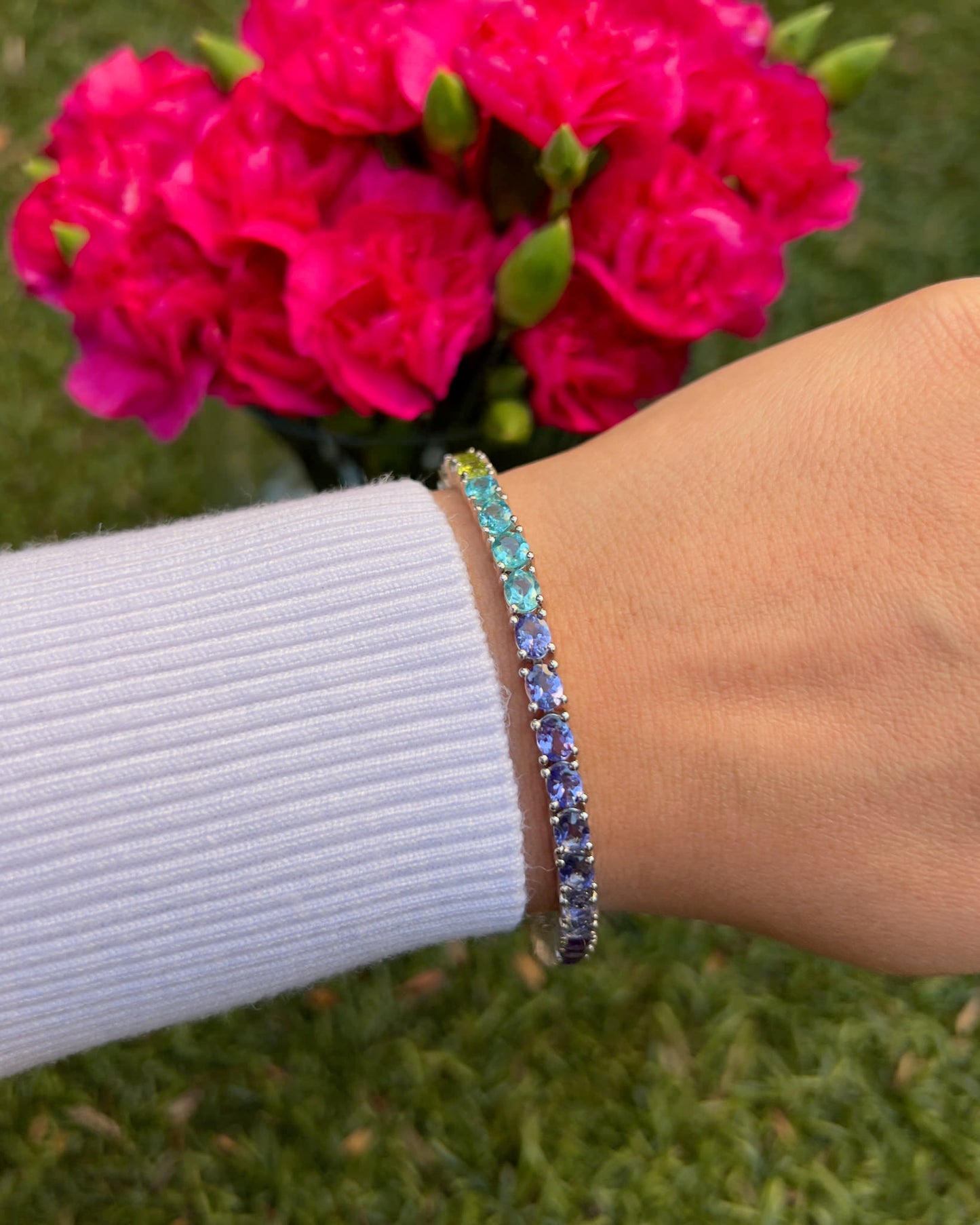 Natural Mixed Gemstones Bracelet 11.8 Carats Sterling Silver
