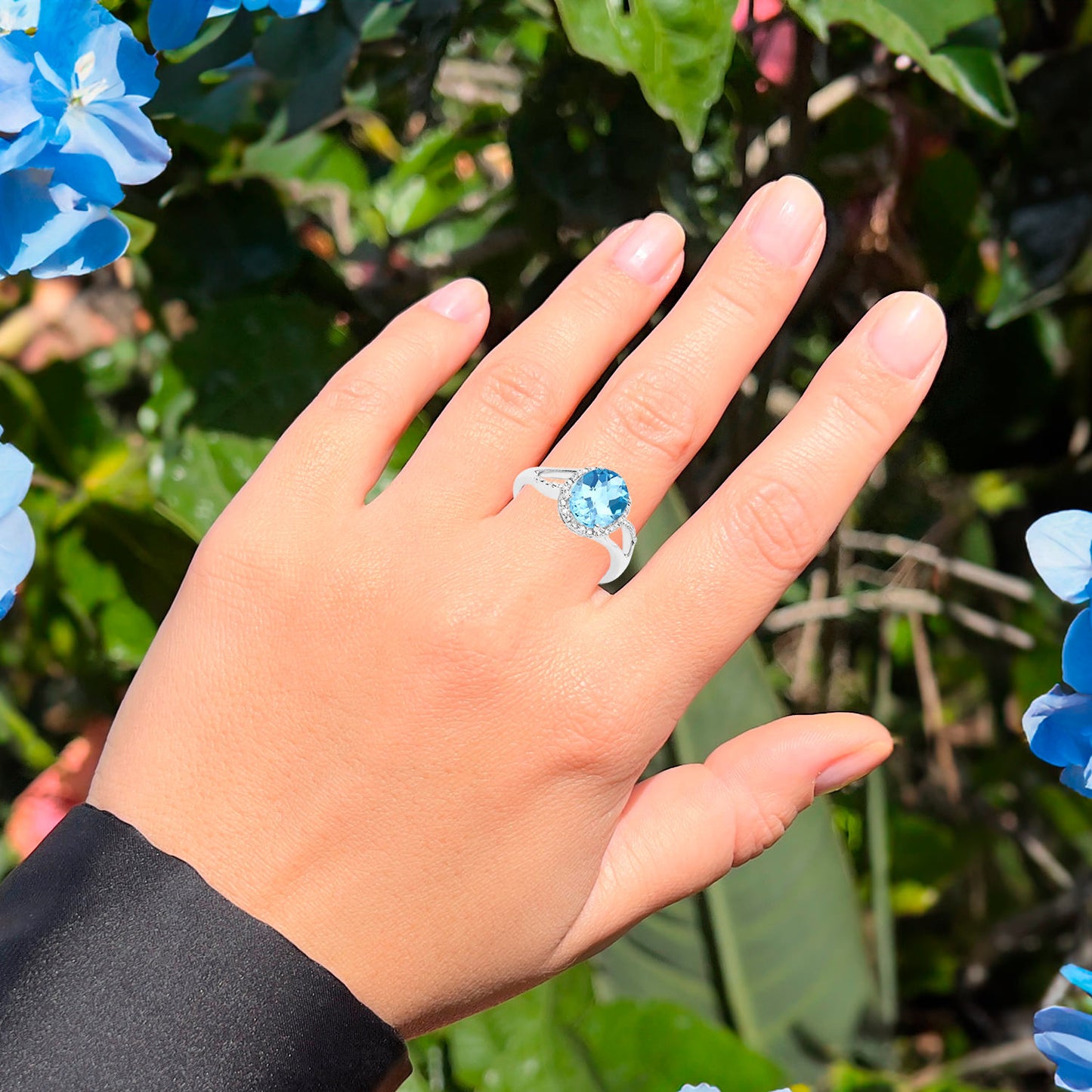 Blue Topaz Ring With Diamonds 3.28 Carats 10K White Gold