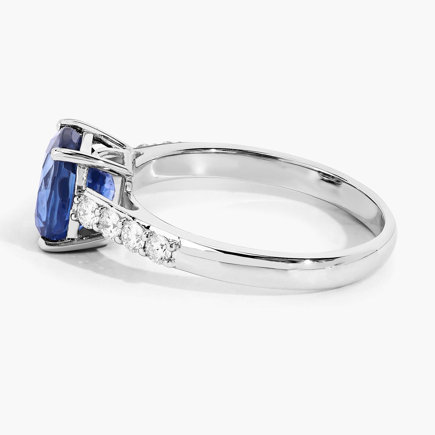 Blue Sapphire Ring With Diamonds 2.64 Carats 18K White Gold