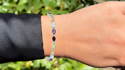 Multicolored Gemstone Bracelet 9.36 Carats Amethyst Topaz Citrine Peridot