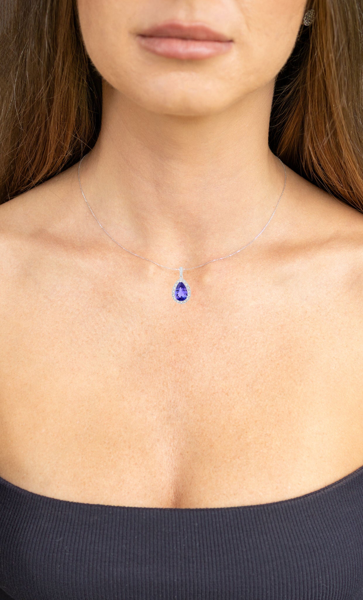 Tanzanite Pendant Necklace Diamonds 3.12 Carats 14K White Gold