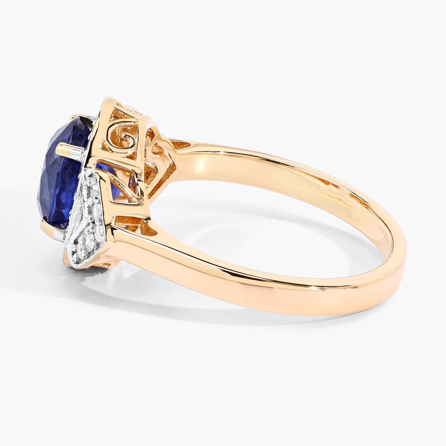 Blue Sapphire Ring With Diamonds 2.58 Carats 18K Yellow Gold